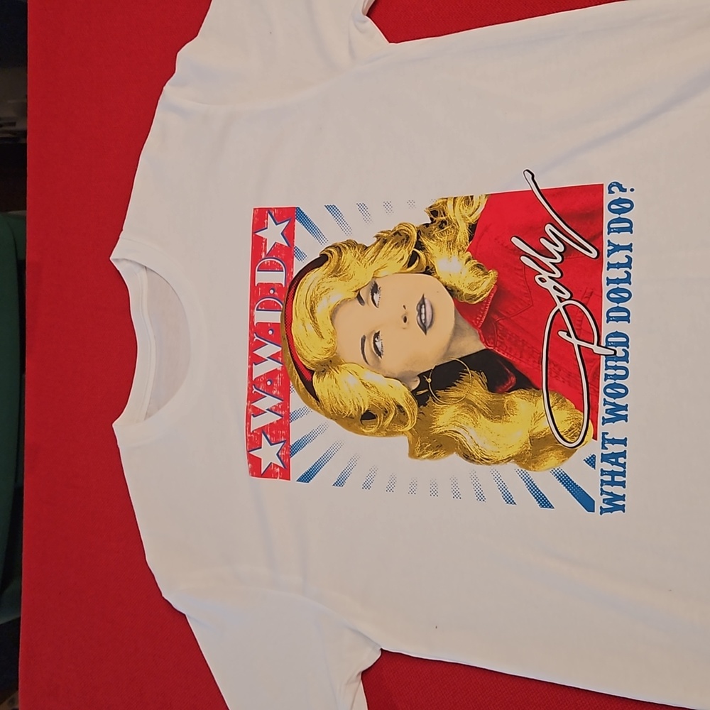 Dolly Parton 'W.W.D.D.' graphic tee XL fan merchandise EUC Dollywood